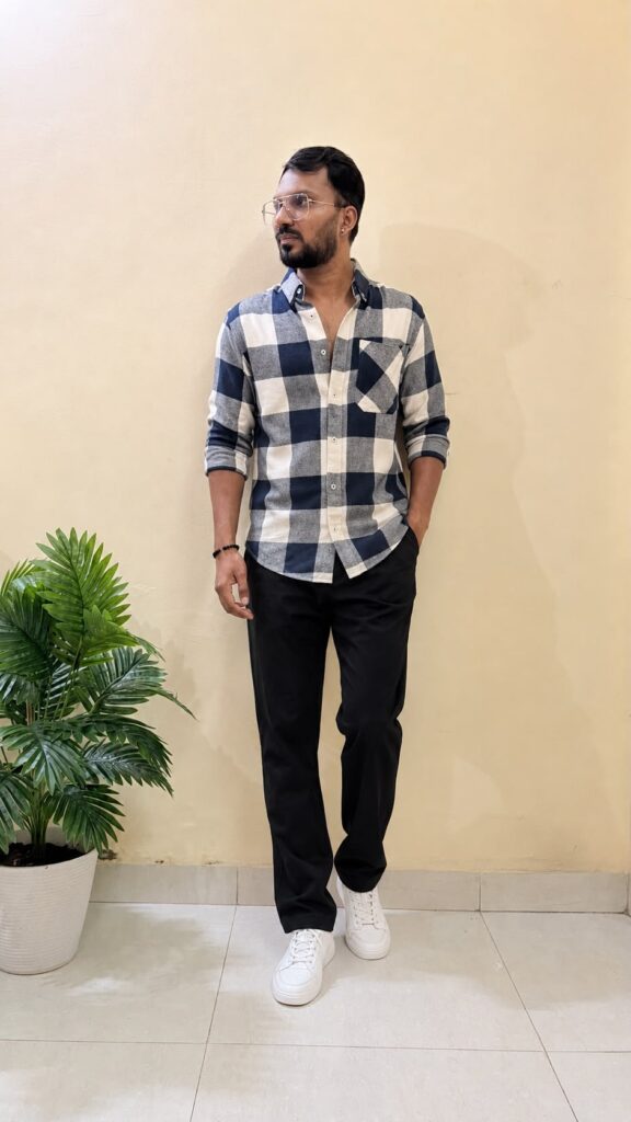 Men Slim Fit Windowpane Checked Button-Down Collar Casual Shirt